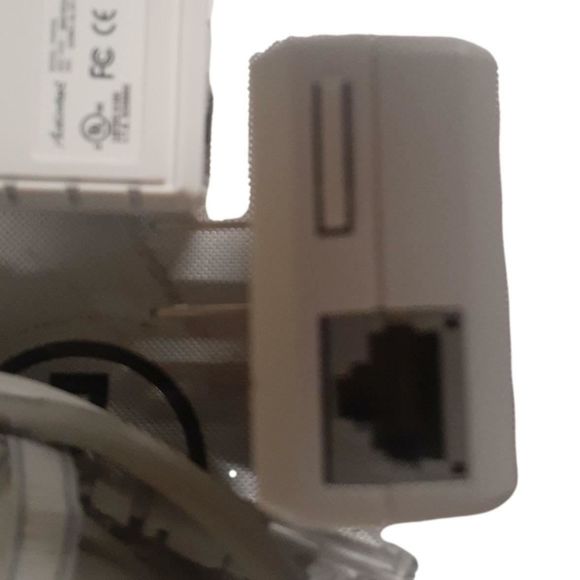 Actiontec Powerline Network Adapter Kit PWR511K01, 500 Mbps 4 Network Adapters - Picture 4 of 6